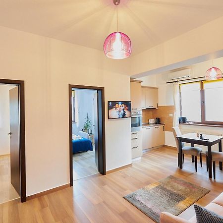 Cozy 3 Bedroom Apartments In Centre Of Iasi Palas Mall Екстер'єр фото