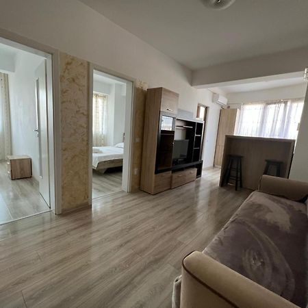 Cozy 3 Bedroom Apartments In Centre Of Iasi Palas Mall Екстер'єр фото