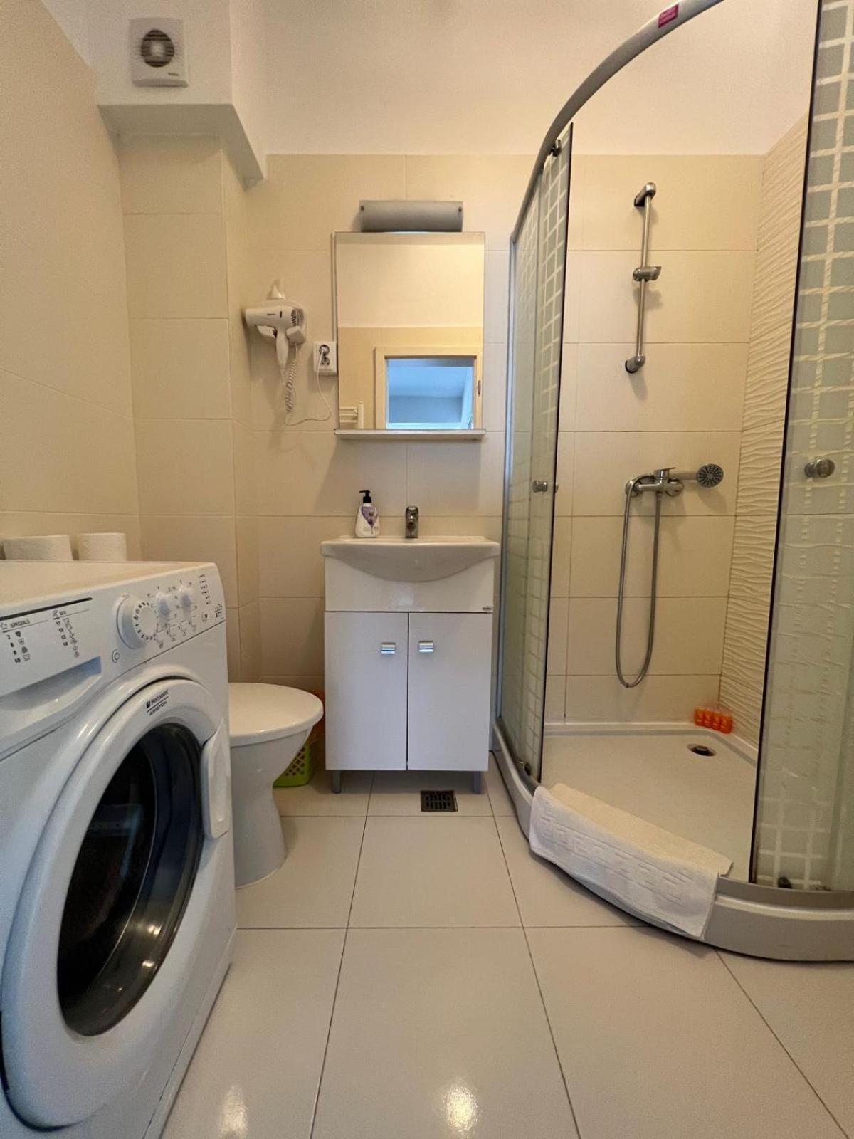 Cozy 3 Bedroom Apartments In Centre Of Iasi Palas Mall Екстер'єр фото